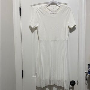 Elegant White Pleated Dress